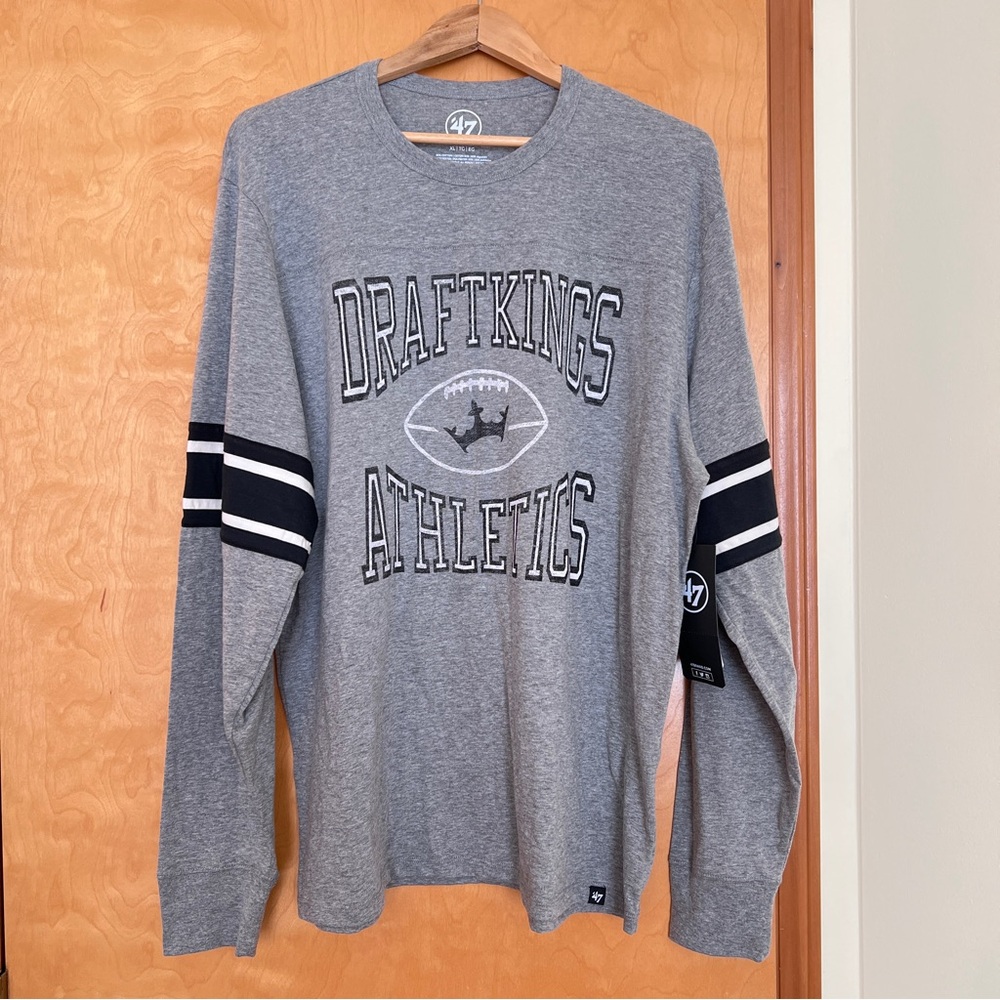 NWT 47 Draft Kings Athletics Long Sleeve Tee Size XL